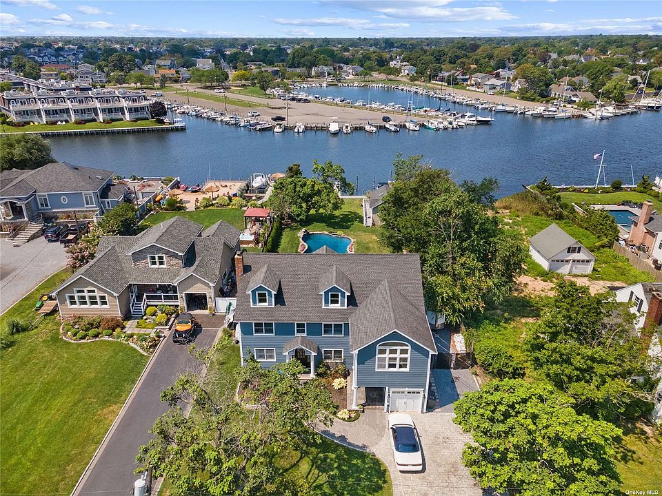 230 W Islip Road, West Islip, NY 11795 MLS 3501477 Zillow