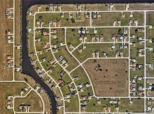 230 NW 28th Ct, Cape Coral, FL 33993