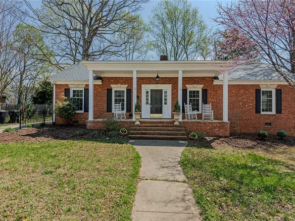 2822 Bedford St, Burlington, NC 27215