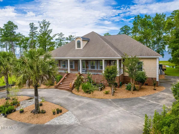 661 Becton Road, Havelock, NC 28532