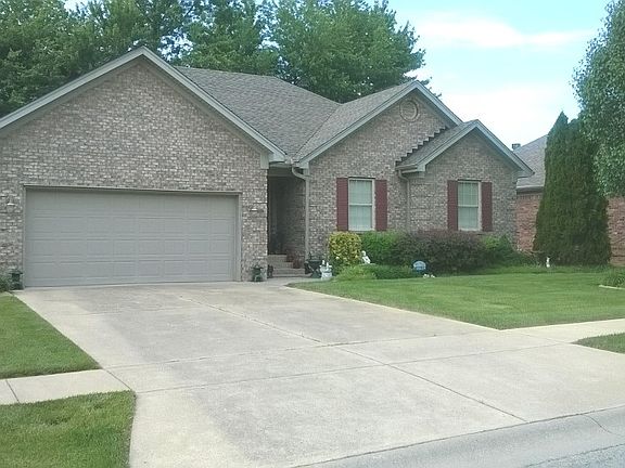2nd image of 9103 Auburn Woods Ct