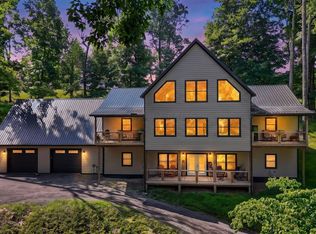 670 Natchez Ln, Sugar Grove, OH 43155