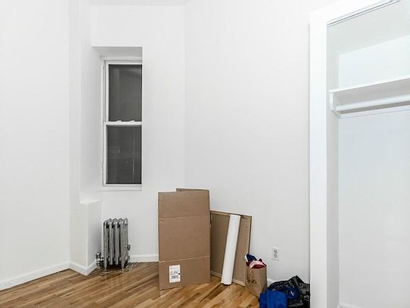 5th image of 34 1/2 Saint Marks Pl #1F