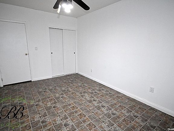 4th image of 557 E 87th Street #201