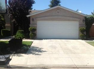 2270 Hanson Ave, Clovis, CA 93611