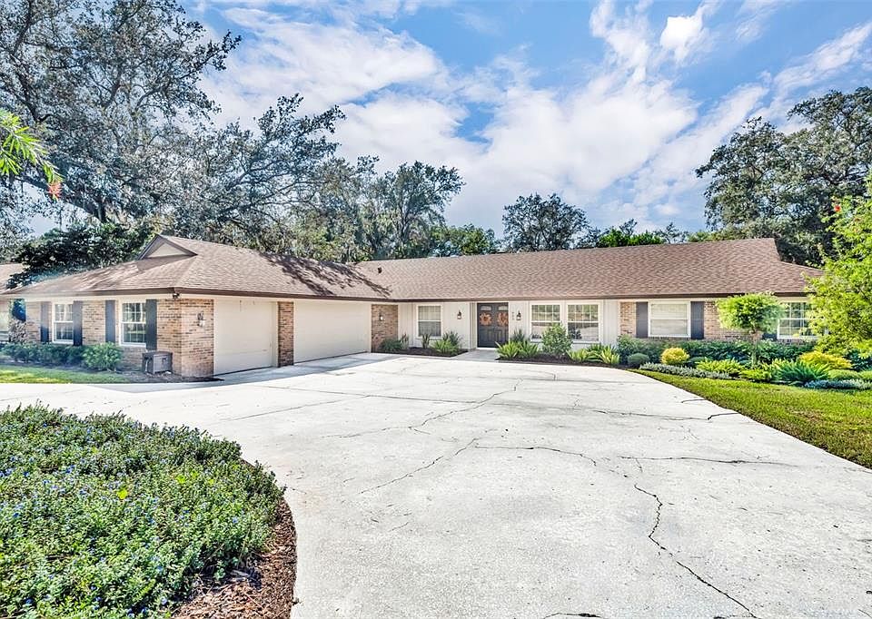 1st image of 805 S SWEETWATER BOULEVARD