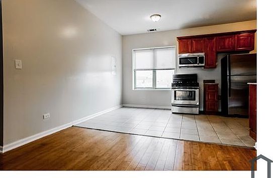 5th image of 7527 1/2 S Colfax Ave APT 2