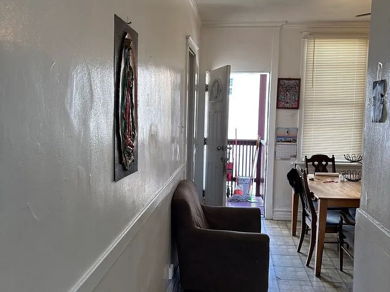 3053 N Elbridge Ave #2-R — Photo 8