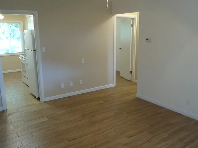3930 SE Francis St — Photo 47