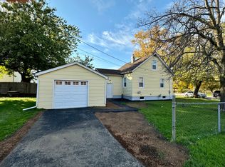 12761 W Harrison Ave, Waukegan, IL 60085