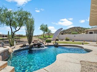 31033 N Trail Dust Dr, San Tan Valley, AZ 85143