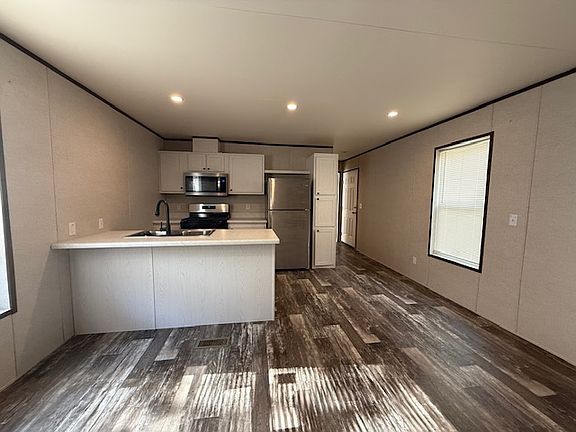 2nd image of 1012 S Lagrave St Lot 44