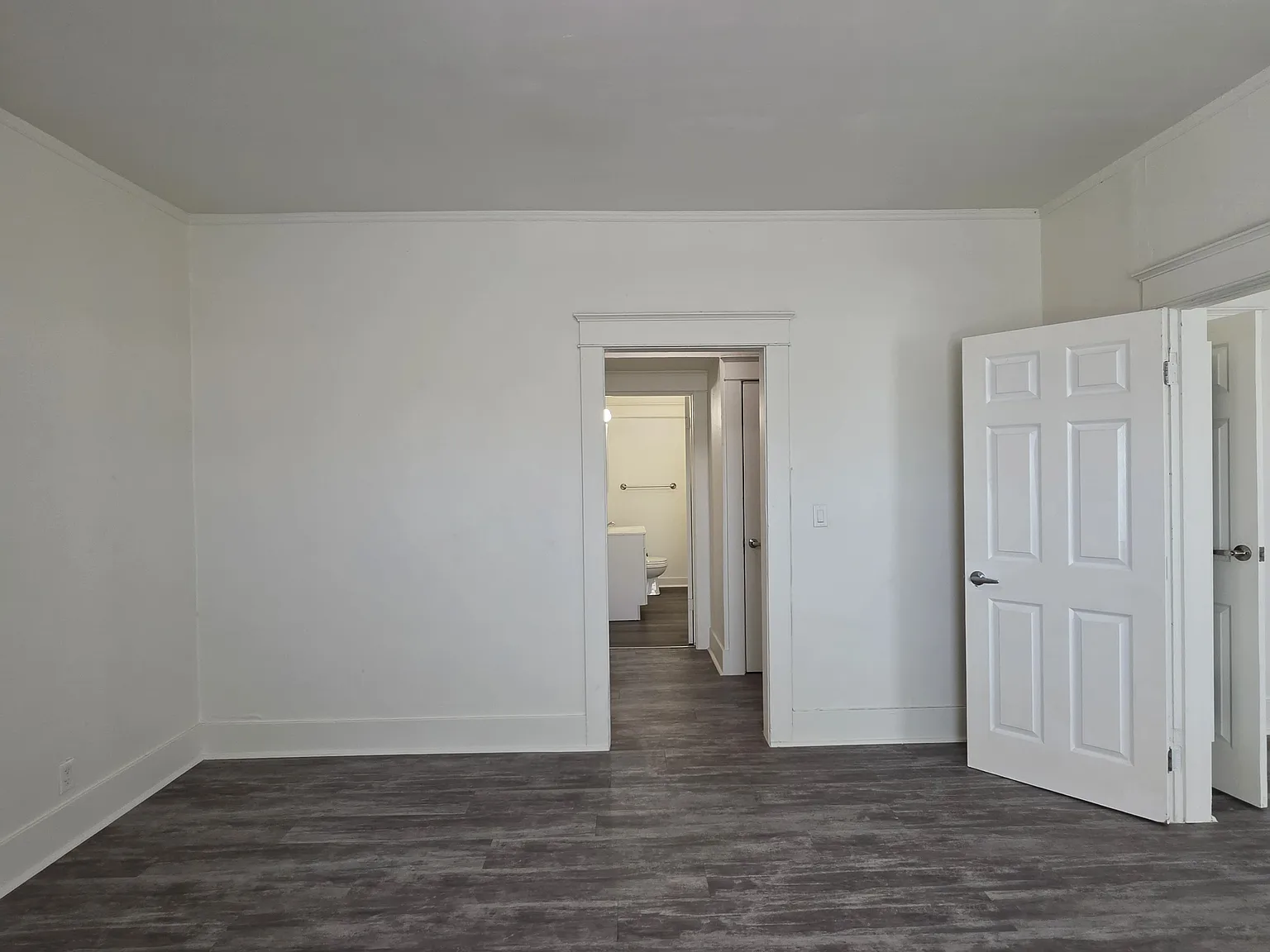 2 bed, $2,650 — Photo 2