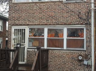 76 E 37th St, Chicago, IL 60653