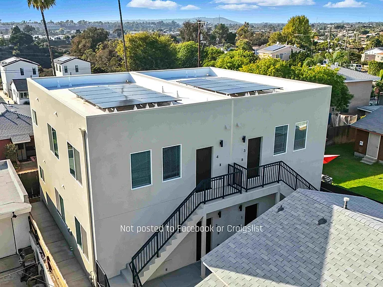 2850 Nye St — Photo 6