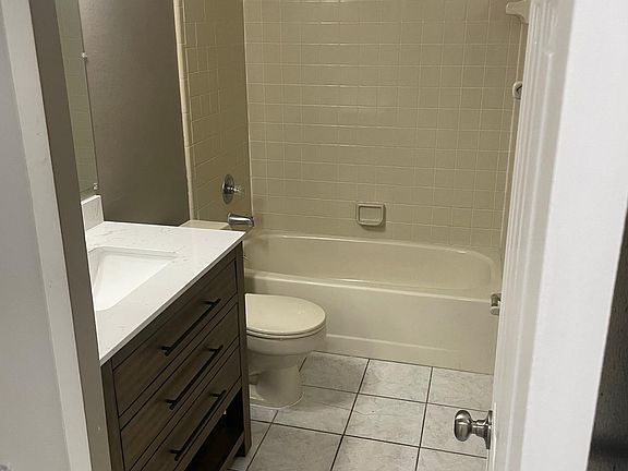 5th image of 7519 Pacific Heights Cir