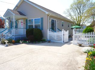 105 Pine Ave, Del Haven, NJ 08251