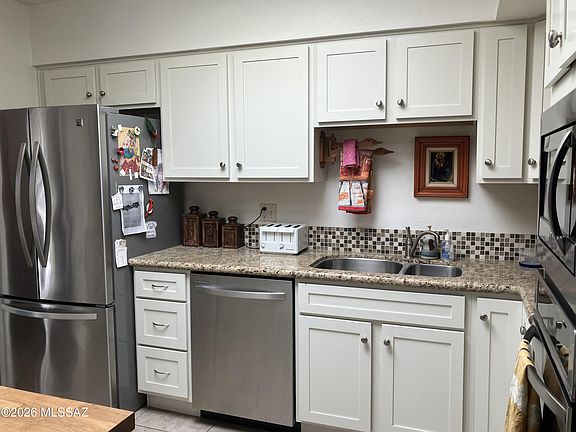 4th image of 5181 N Tigua Dr