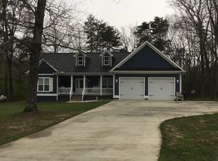 293 Brow Rd, Trenton, GA 30752