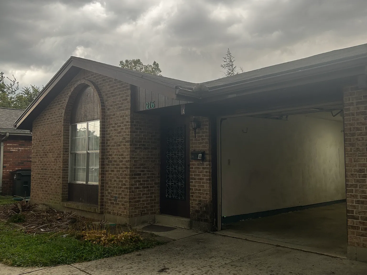 2 bed, 1.5 bath, 1106 sqft, $1,400 — Photo 4
