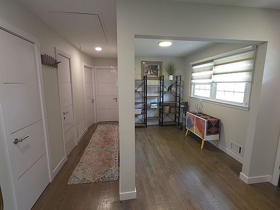 5th image of 257 Harding Blvd