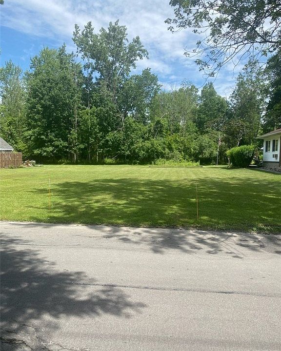 2nd image of 1234 Sherwood Ave