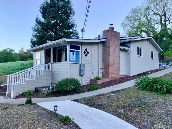 11 Recreation Dr, La Honda, CA 94020