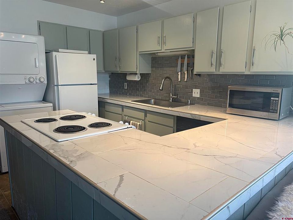 1st image of 26 Castle Road #3