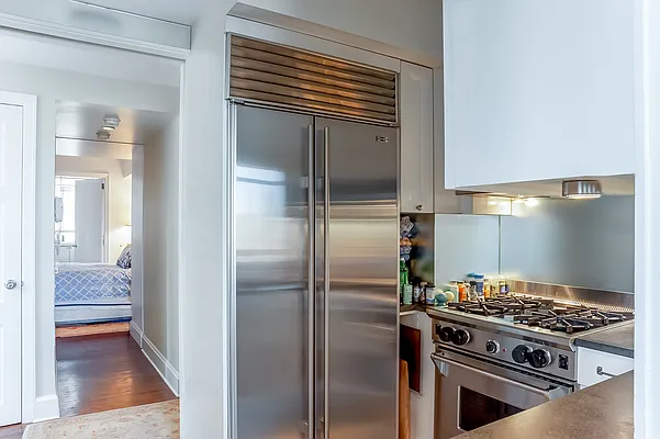 Rented by CORE | media 19