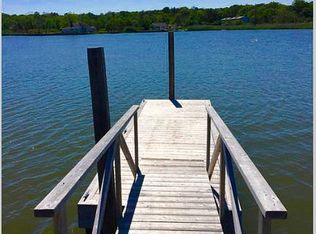 30 E Tiana Rd #2, Hampton Bays, NY 11946