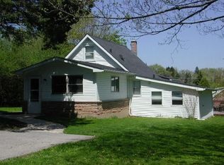 4922 South Rd, Gurnee, IL 60031