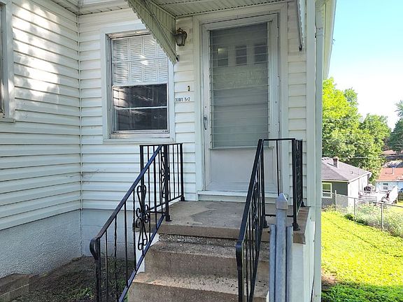 2nd image of 3001 Oakland Ave #3003