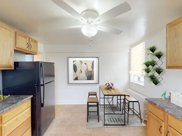 Troy Gardens, 2420 21st St, Troy, NY 12180