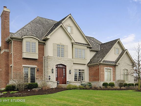 2nd image of 22438 N Greenmeadow Dr