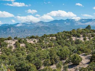 25 Tano Alto, Santa Fe, NM 87506
