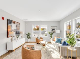 1000 Washington St #303, Dedham, MA 02026