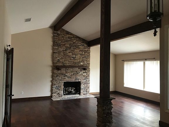 2nd image of 8778 Cliffridge Ave