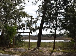 57 Petigru Dr, Beaufort, SC 29902