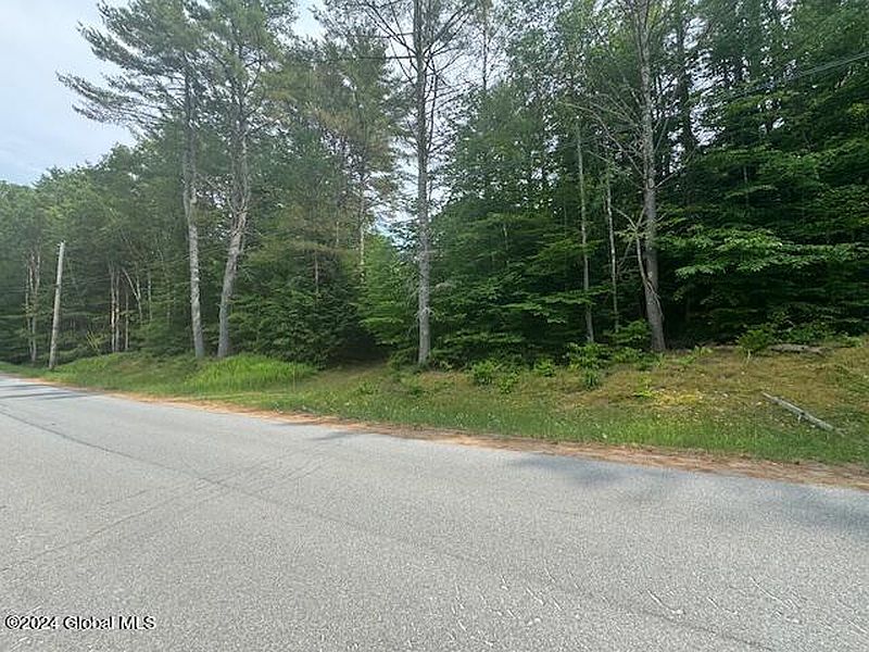 2nd image of L2.112 Parker Road
