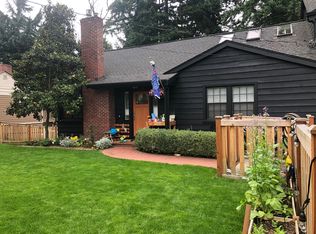1218 108th Ave SE, Bellevue, WA 98004