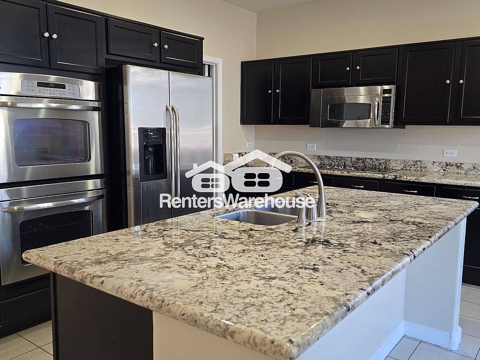 1st image of 8330 N Mountain Stone Pine Way