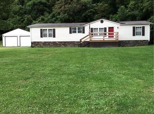 44291 10th Street Ext, Wellsville, OH