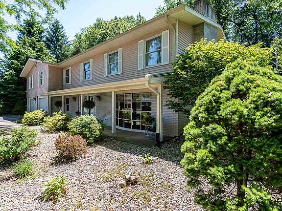 4th image of 1753 Lochmoor Blvd