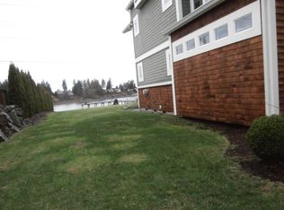 2614 214th Ave E, Lake Tapps, WA 98391