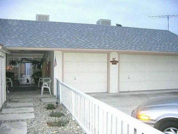 Three car garage 