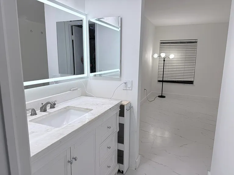 300 E Club Cir #107 — Photo 8