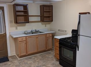 131 Kearsarge St, Calumet, MI 49913