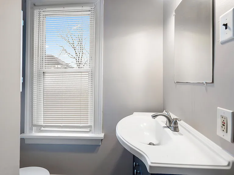243 Conover St #2 — Photo 12