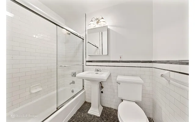 Rented by Douglas Elliman | media 7