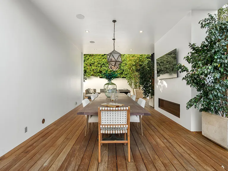 133 N Edinburgh Ave — Photo 47